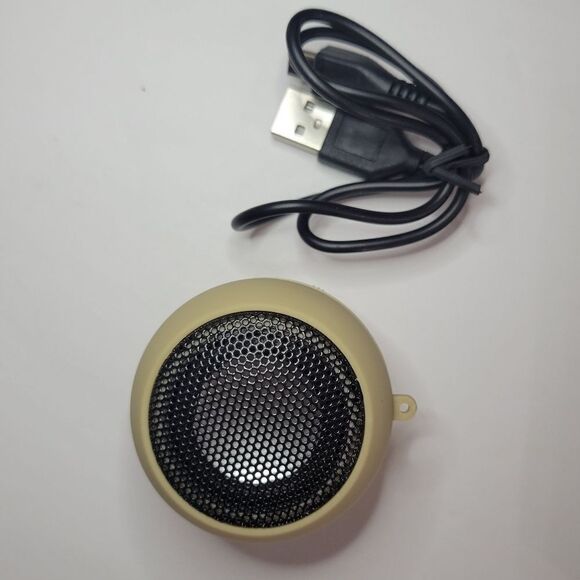 GEMS Compact Speaker Rechargeable Portable Speaker (Gold Brown) - Picture 3 of 5
